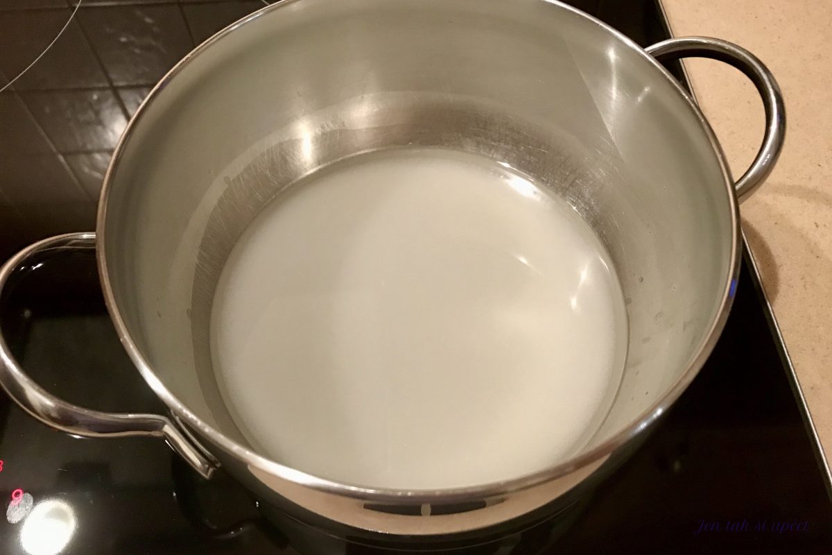 Výroba karamelu metoda cukr:voda 1